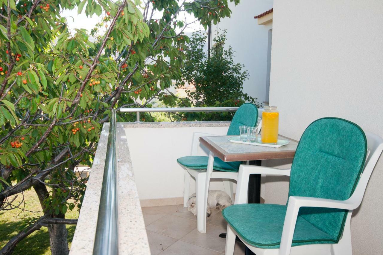 Apartment Zvone Башка Екстер'єр фото
